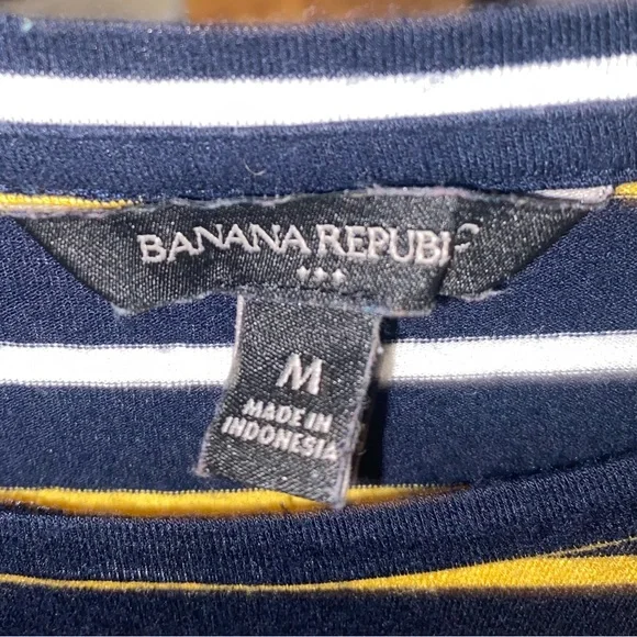 Banana Republic SZ Medium - Picture 3 of 3